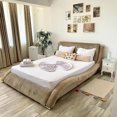 Caprice Deluxe Drobeta Turnu Severin